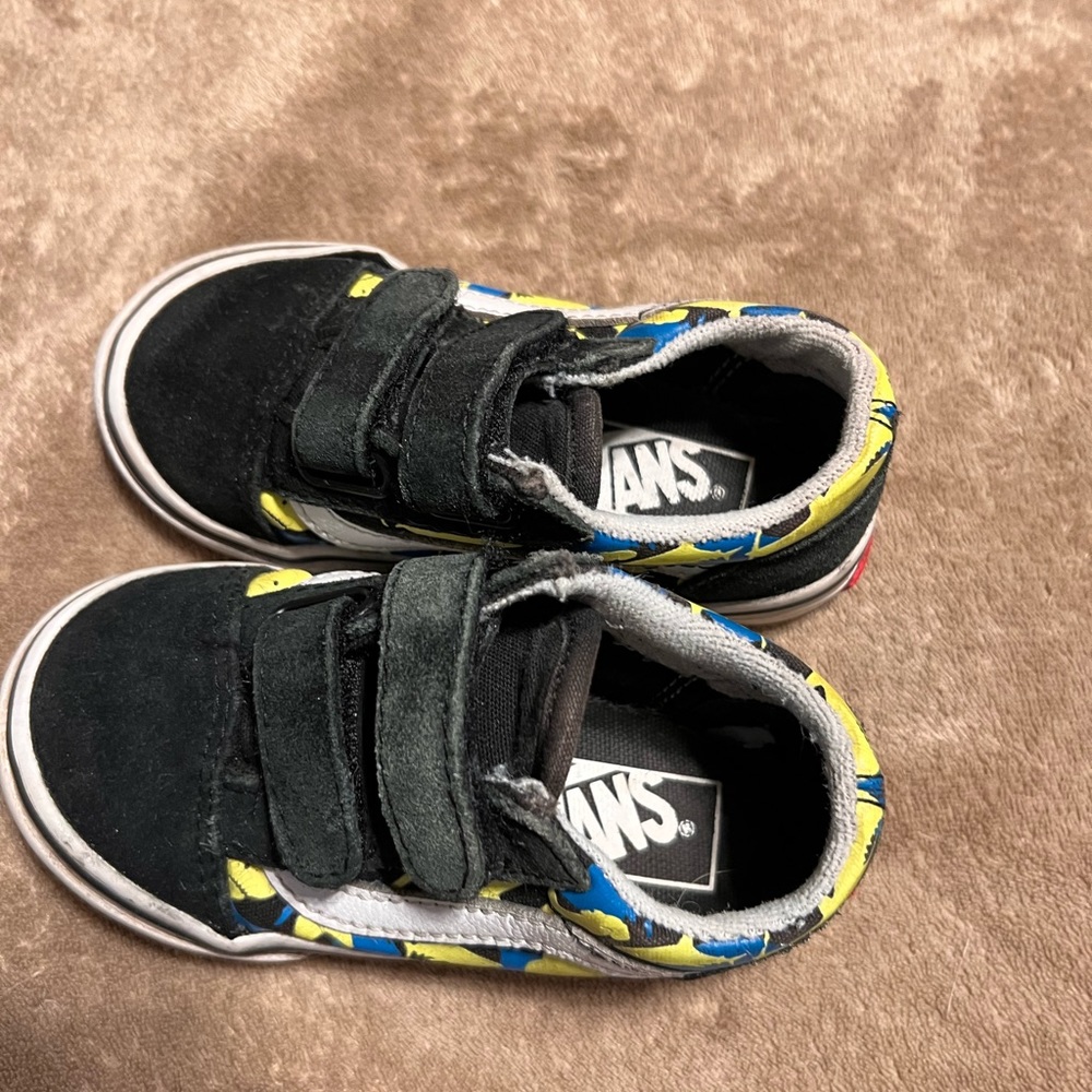 Vans shark shoes